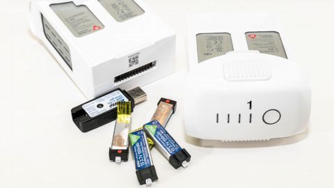 Baterías para DJI Phantom 4 y Blade Nano Qx