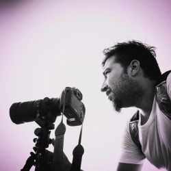 Julian Marinov y su equipo de trabajo
